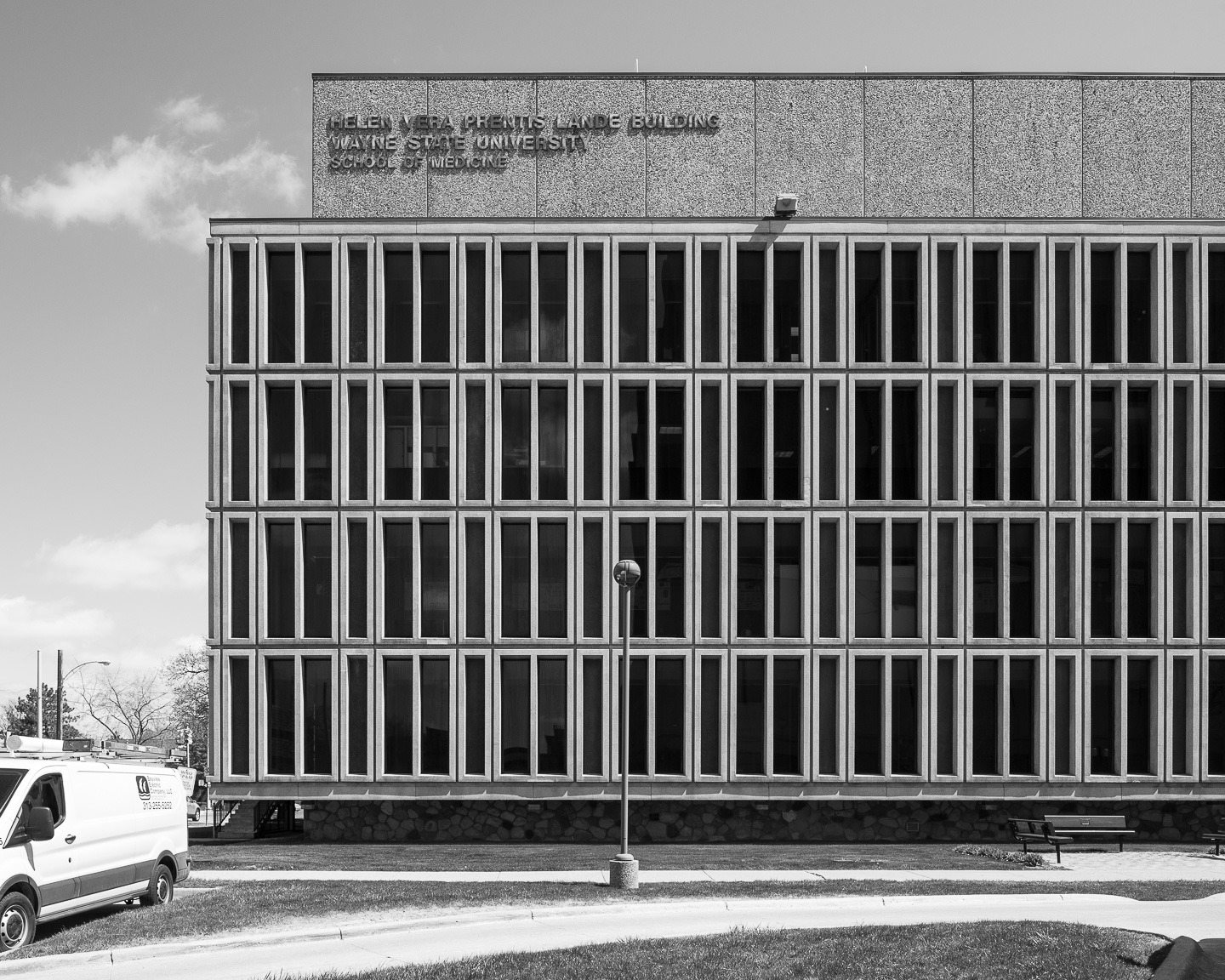 Helen Vera Prentis Land Building in Detroit by Smith, Hinchman & Grylls. Photo by Jason R. Woods.