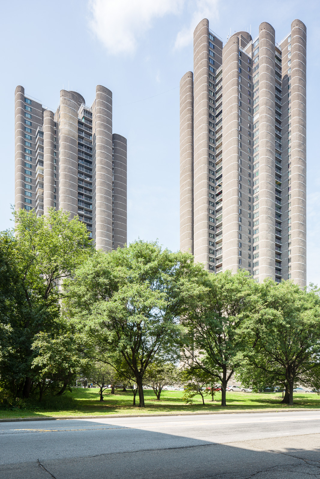Tracey Towers by Paul Rudolph. Photo by Jason R. Woods