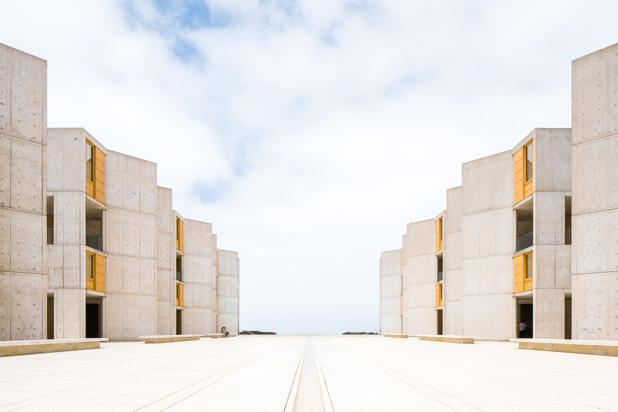 Picture/Photo: Salk Institute for biological studies designed by Louis Kahn,  morning. La Jolla, San Diego, California, USA
